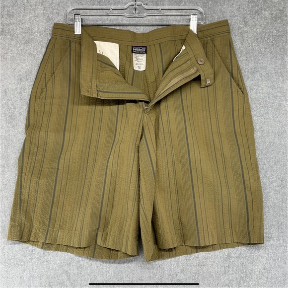 Patagonia Seersucker Olive Green Shorts - Picture 2 of 5